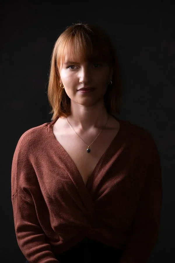 Split Lighting Setup or Side Lighting 