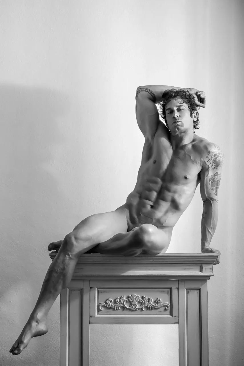 9 Greek Statue-Inspired Nude Poses for Men